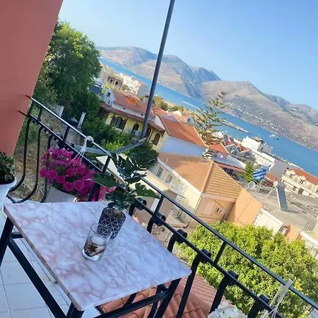 Διαμέρισμα Lydia's *